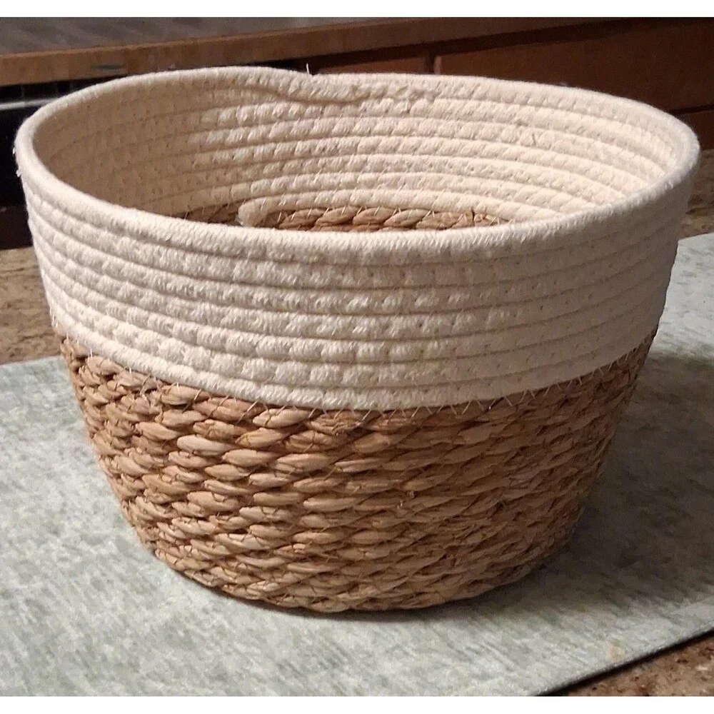 Round Woven Seagrass Storage Basket, Beige/Natural, Freestanding 10.6 x 6.7 in